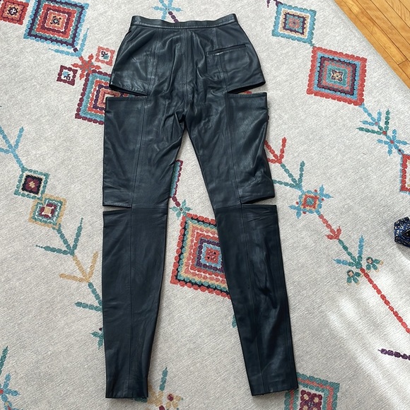 Hannah Marshall Genuine Leather Cutout pants - Picture 10 of 16